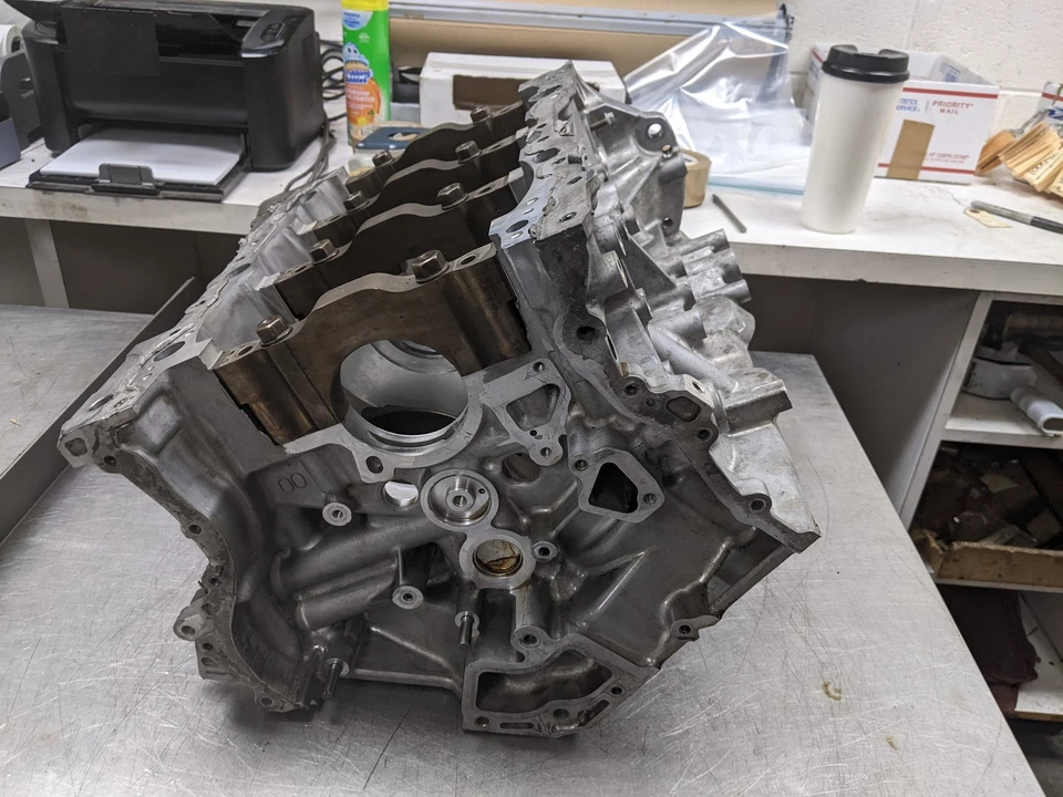 Bloco de cilindros do motor para 15-17 Chrysler 200 3.6 - Imagem 2 de 4