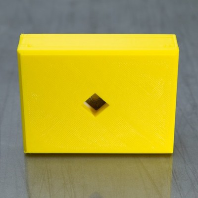 Pocket Change - Yellow - Level 4 - PuzzledByPiker - Free the Coin