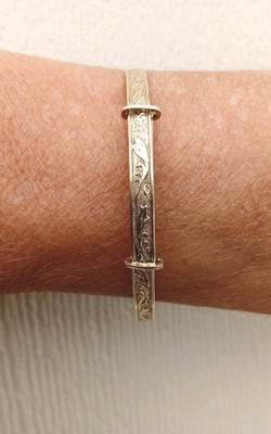 Vintage 375 9ct Yellow Gold Ladies Expanding Bangle Hallmarked 3.9grams
