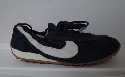 Size 10.5 - Jacquemus x Nike Moon Shoe SP Off Noir W for sale