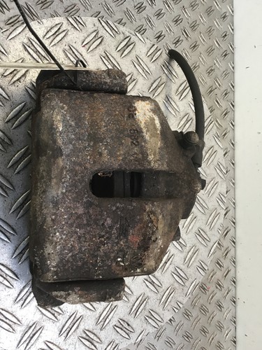 Bremssattel vorne rechtsVW Touran I (1T1) 1.9 TDI 74kW 101PS  AVQ