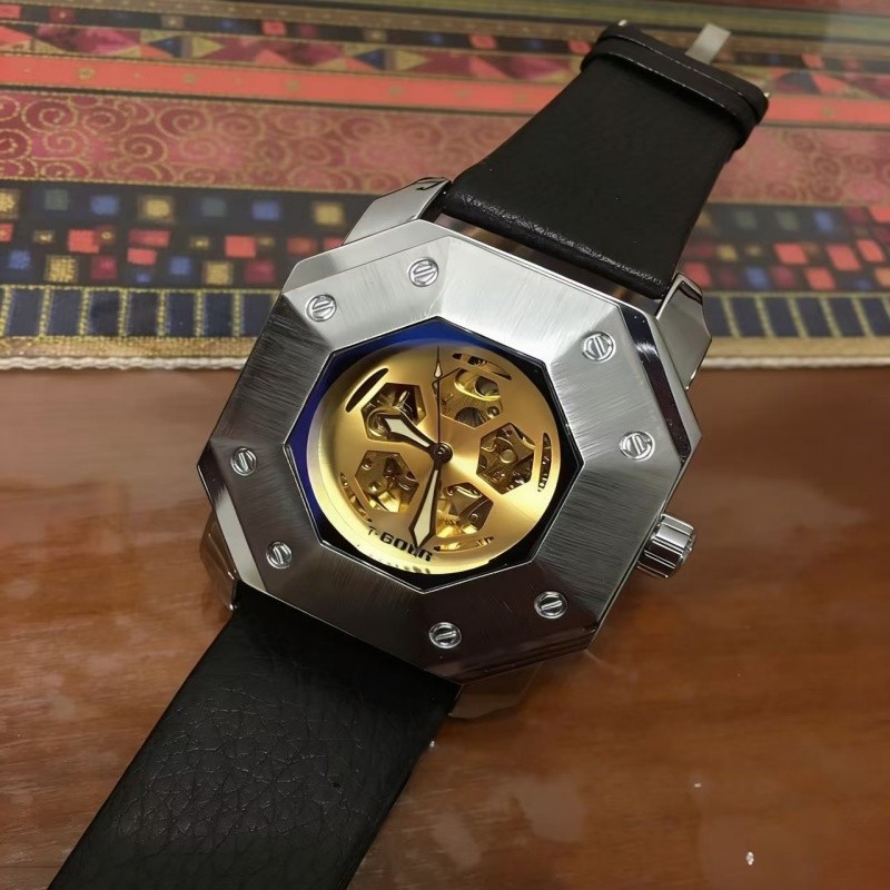 Наручные часы UFO design Mens Wristwatch