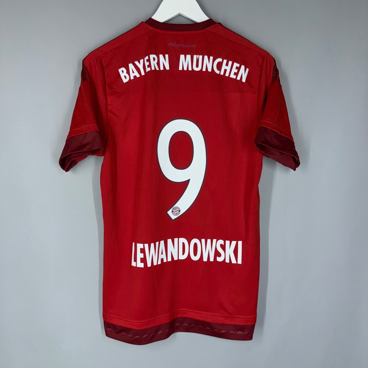 BAYERN MUNICH HOME SHIRT 2015 2016 JERSEY TRIKOT ADIDAS RED #9
