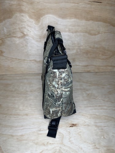 Polar Bear, Mossy Oak Camo, Cooler, 18 X 13 12pack - Picture 6 of 19