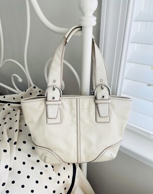 vintage coach old ✨ ivory White bag Old Coach Leather White Shoulder Bag Vintage Style Authentic