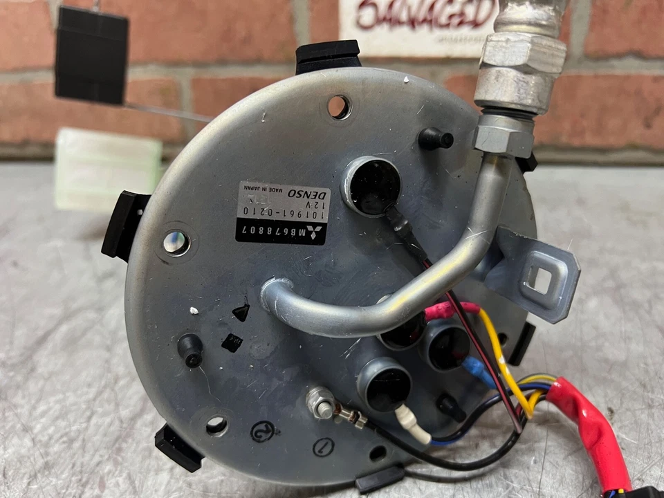 1991-1999 Mitsubishi 3000GT VR4 Stealth бензобак отправитель блок новый OEM - Изображение 2 из 4