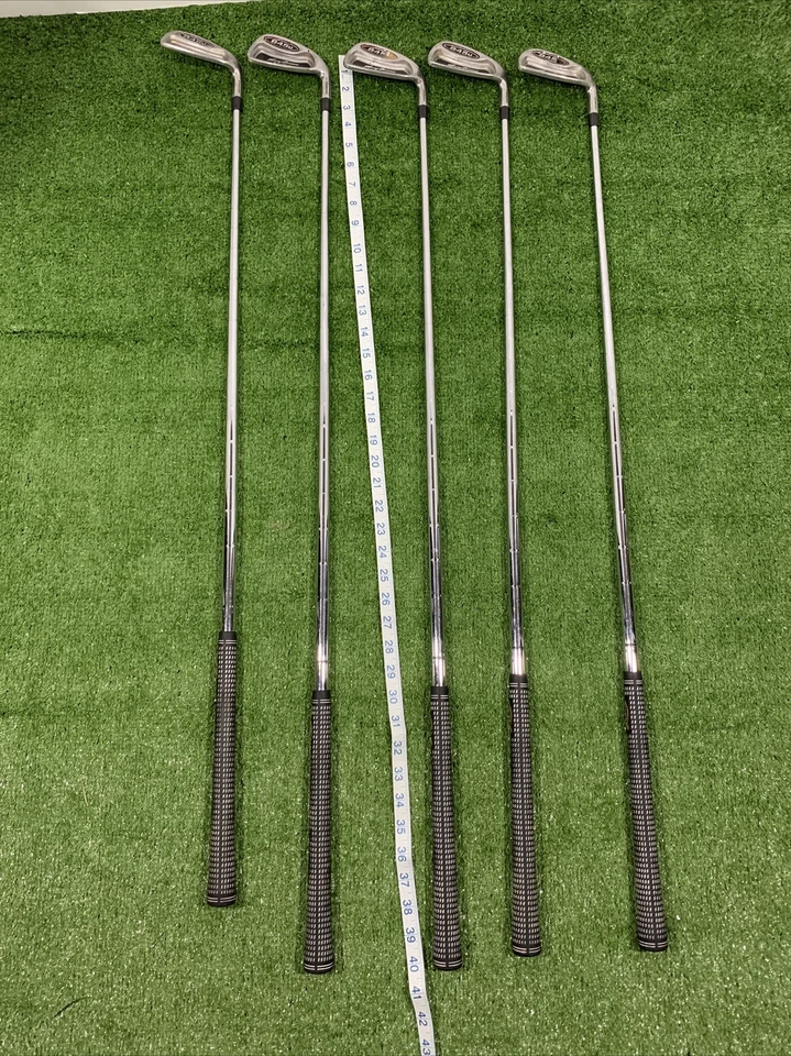 Tommy Armour 845u Silverback Irons 5-8 Steel Shafts Right Hand RH - Image 3 of 4