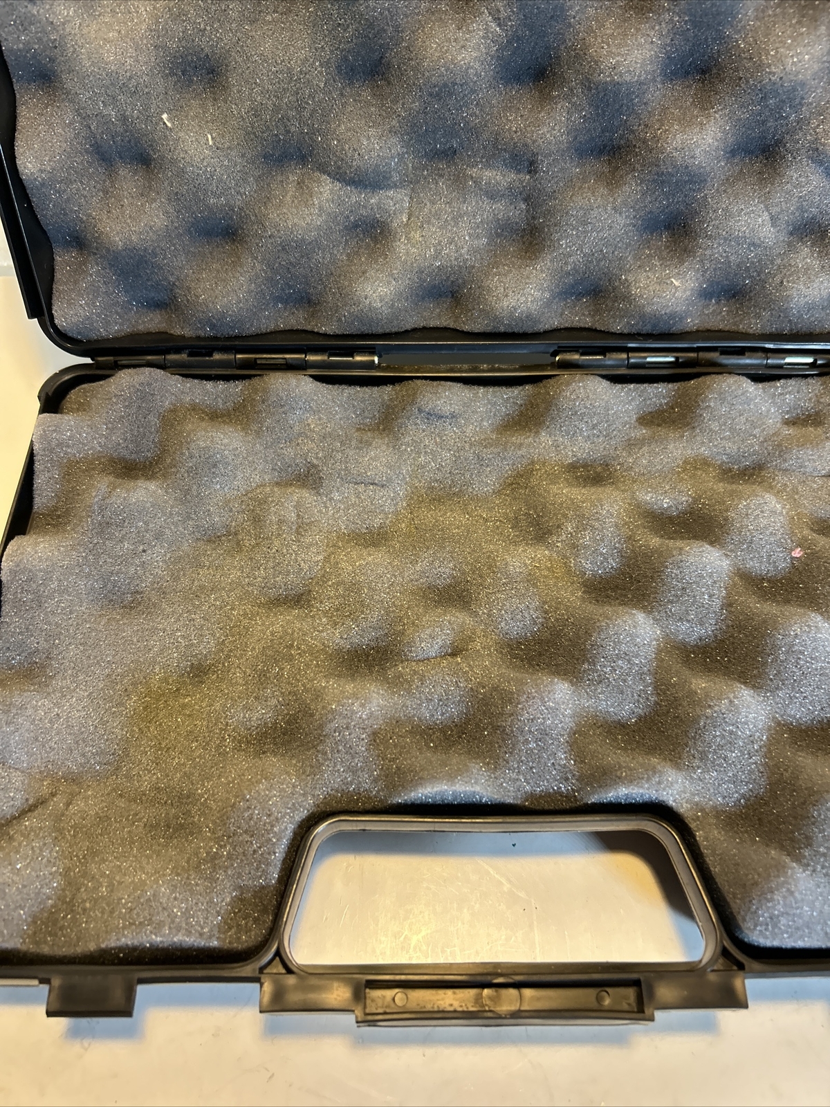 Doskocil USA Black Plastic w Foam Inserts Pistol Gun Hard Case 12"x 8