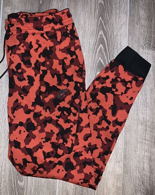 Nike Sportswear Tech Fleece Camo Print Jogger Pants Menâs Size Large CJ5981-603 | eBay