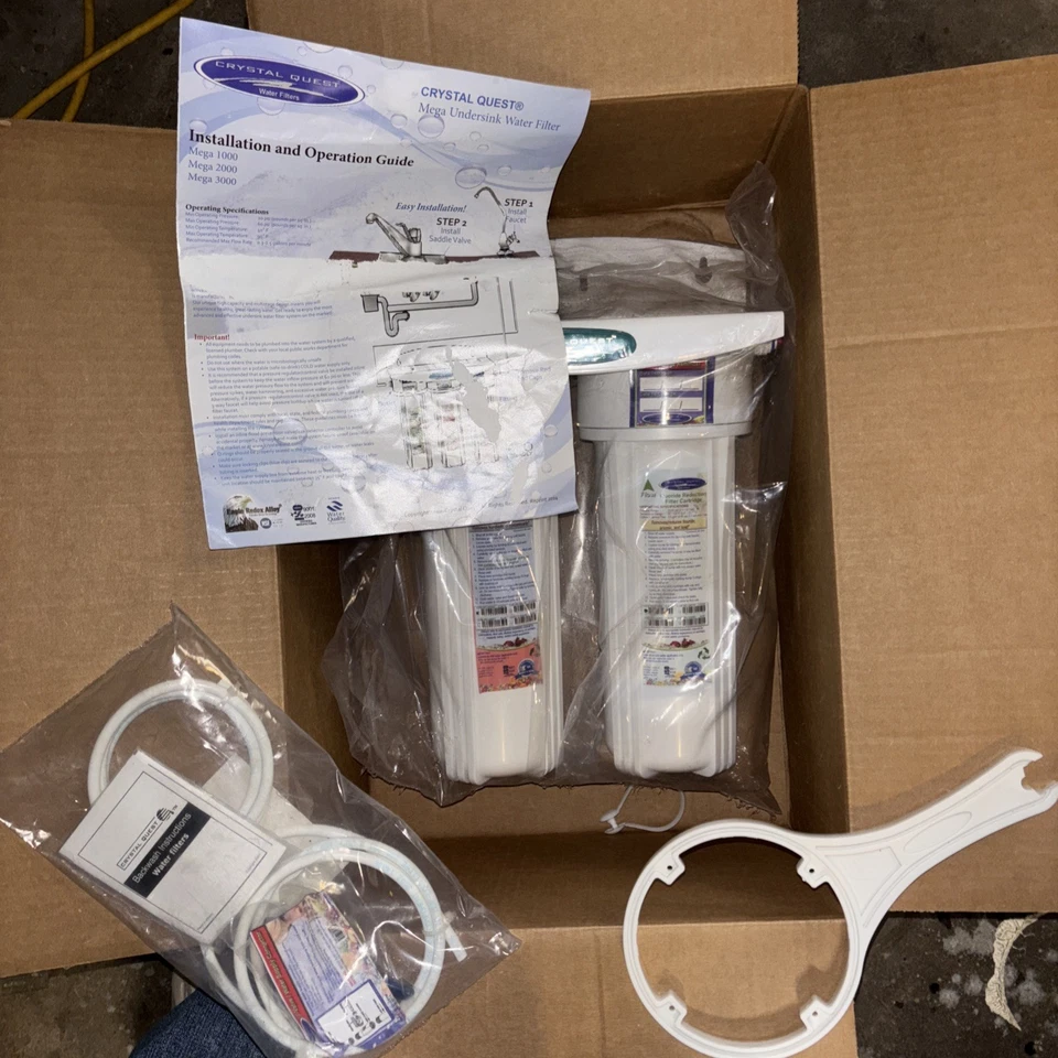 Sistema de filtro de agua doble en línea Crystal Quest Voyager (con montaje en pared) Foto 2 de 4