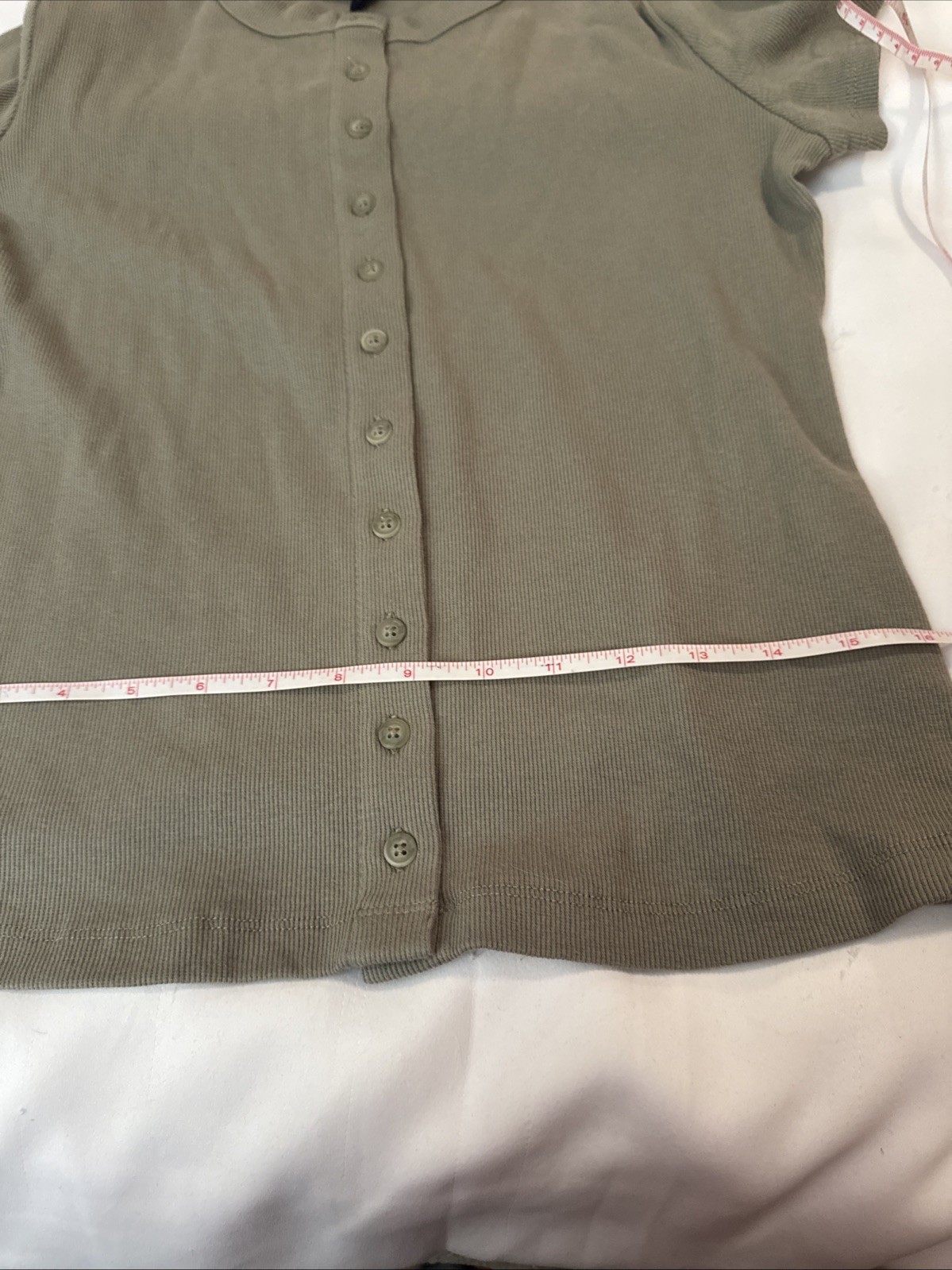 Universal Thread Button Down  Ribbed Tee Size L - image 10