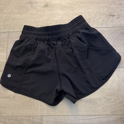 Lululemon Hotty Hot Low Rise Lined Shorts Black Size 6 / 2.5'' Inseam Athletic