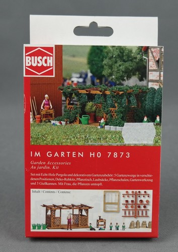 Busch 7873 [Kit H0] - Set: Accesorios "En el jardín" con figura - ¡NUEVO! | Condition: Neu