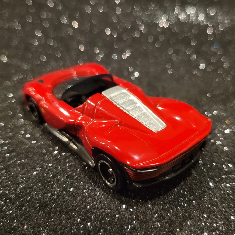 TAKARA TOMY TOMICA RED FERRARI DAYTONA SP3 DIECAST LOOSE PREOWNED w box MINTY!!! - Image 3 of 4