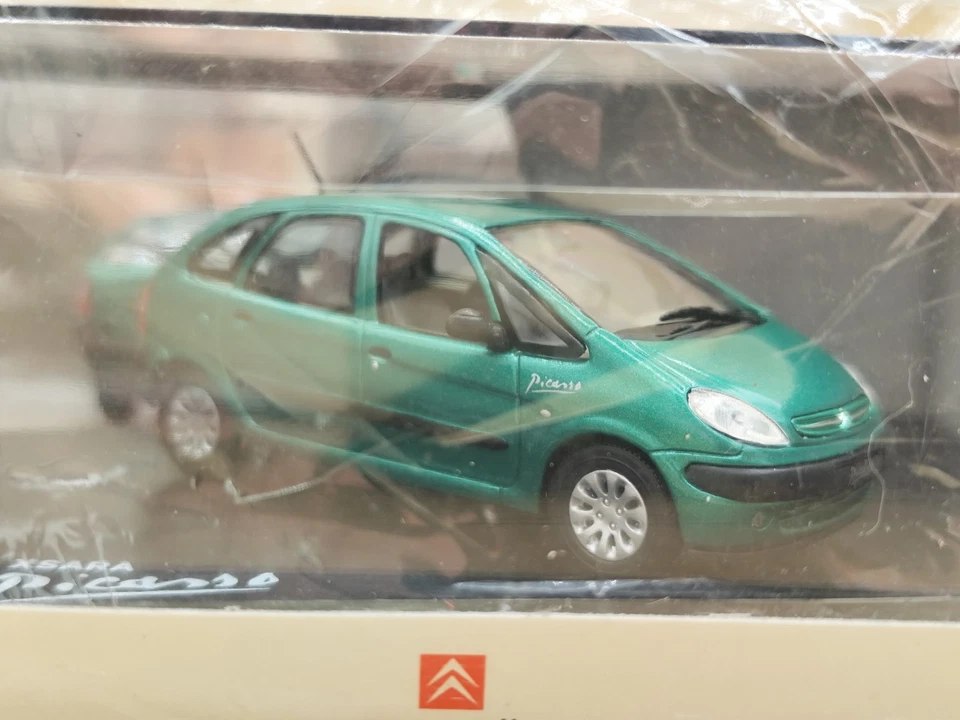 1/43 Citroën Xsara Picasso Vert 2000 Norev ref: 159800 - Photo 2/2