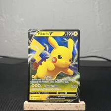 (OTTIME CONDIZIONI) Pokemon Spada e Scudo Promo Pikachu V Full Art Holo - SWSH061