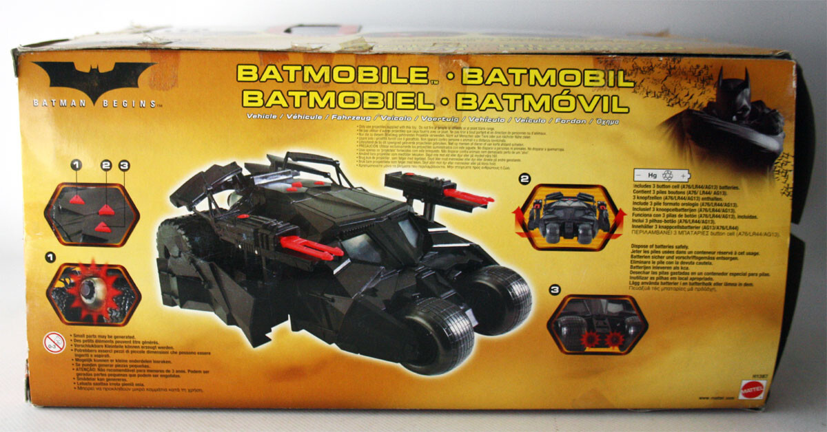 2005 BATMAN BEGINS BATMOBILE ELECTRONIC TUMBLER VEHICLE MATTEL NEW