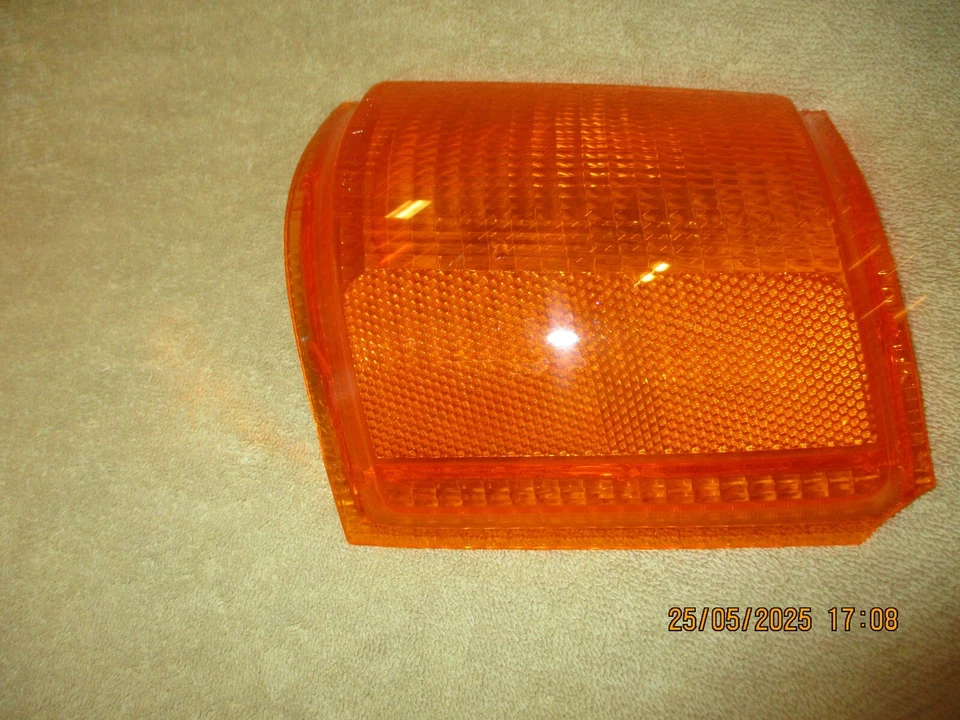 1981-1990 DODGE OMNI NOS DRIVERS TURN SIGNAL LENS 5207625 PLEASE LOOK PICTURES Foto 4 de 4