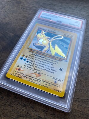 Pokémon TCG Shining Raichu Neo Destiny 111/105 Holo