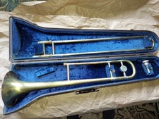 Oxford trombone with case and MP, England, Very Good Condition, vintage