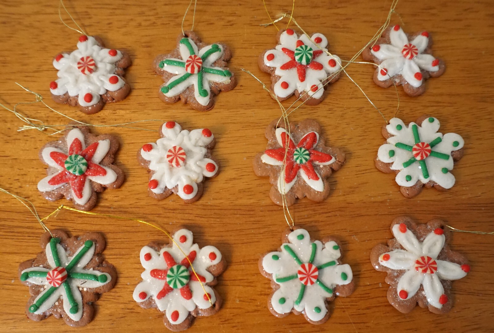 12 Mini Gingerbread Snowflake Cookie Christmas Tree Ornaments Set Baker Decor