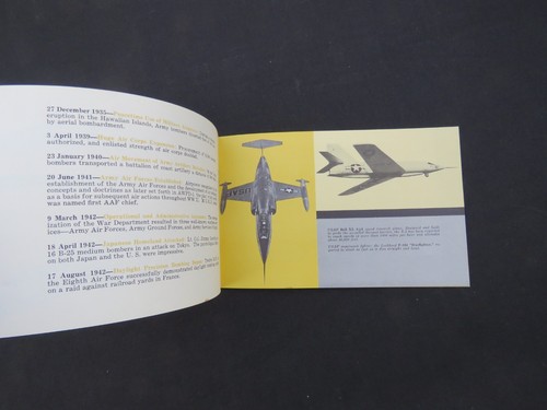 Folleto de recuerdo de la Asociación de la Fuerza Aérea 1907-1957 50 años aniversario de oro - Imagen 6 de 7