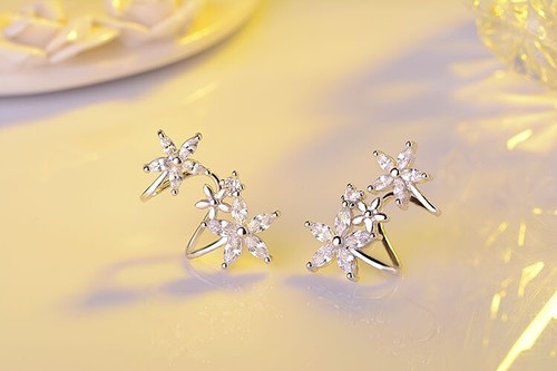 Flower Crystal Earring for Women Korean Ladies Fashion Girl Female Ear Accessori - Picture 4 of 5