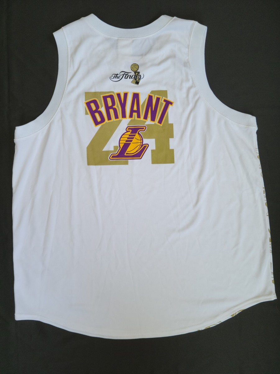 希少未使用！Majestic Lakers Kobe Bryant NBA 8番 Vintage Rare Find Majestic Kobe Bryant #8 Los Angeles Lakers
