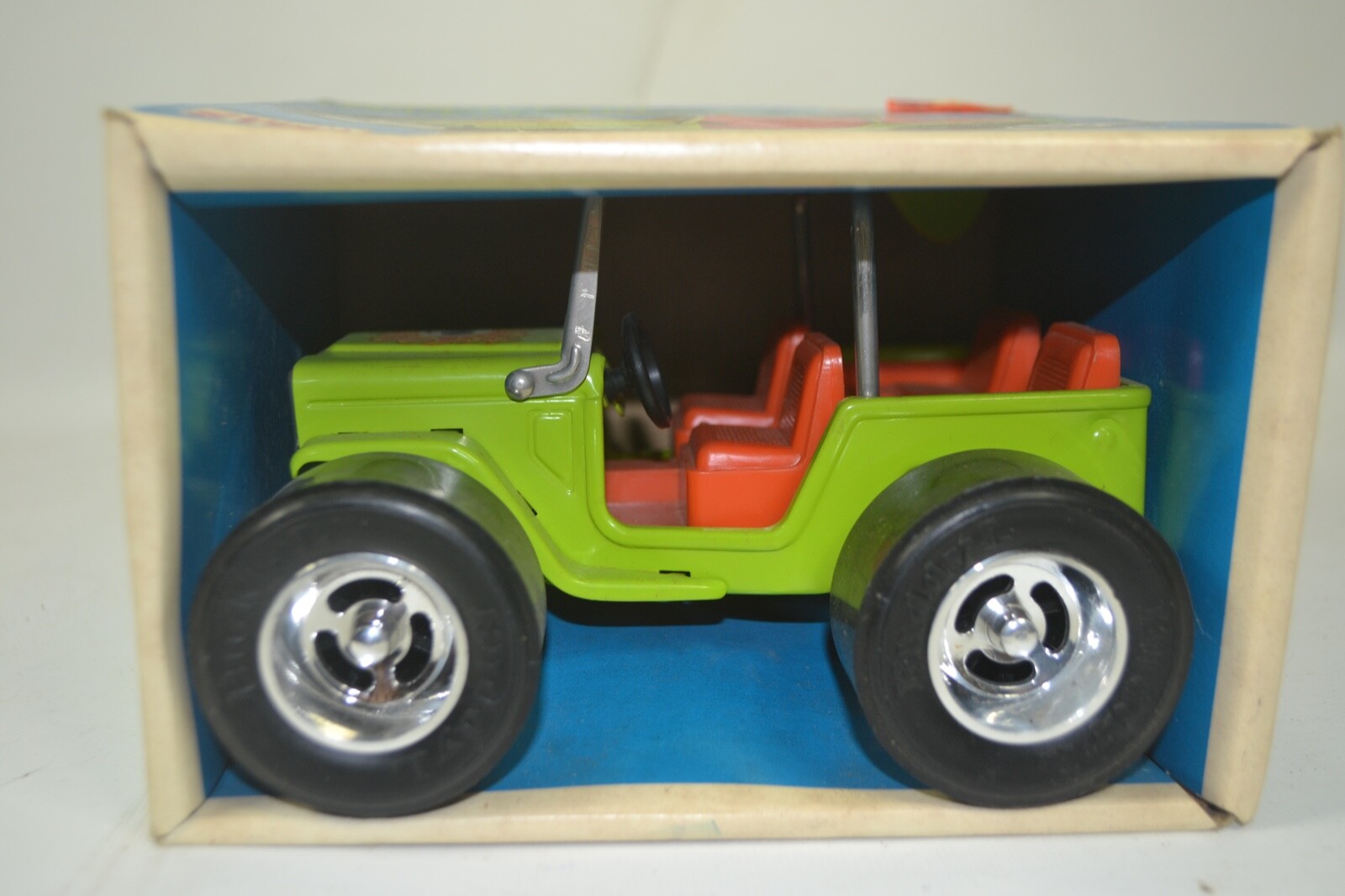 Picture 1 of 8