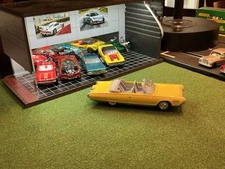 New Ray 1964 Daimler Chysler Turbine Engine Yellow Conv 1/43 Scale Die-cast