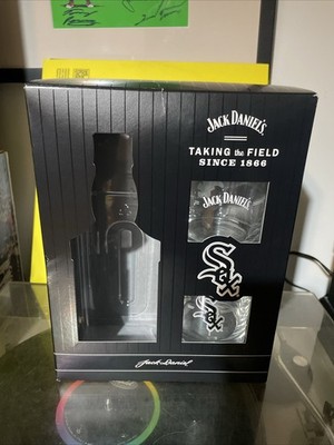Set of 2 Jack Daniels Whiskey Glasses White Sox with Original packaging