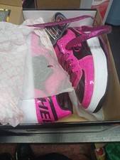 Heelys Girl's Hot Pink/Black Rezerve Low Sneaker