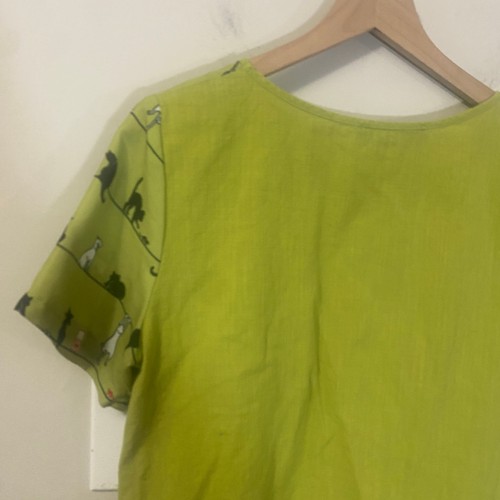 Gracila Cat Print T-Shirt 100% Cotton Lime Green Accent Buttons Lagenlook Sz L - Picture 9 of 10