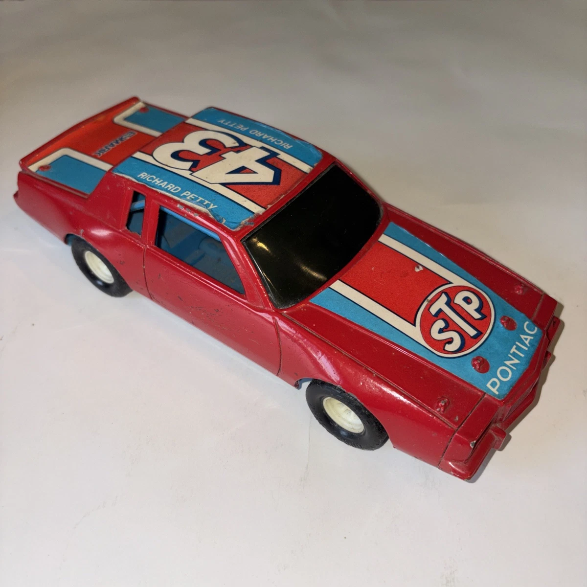 VOITURE NASCAR RICHARD Petty 43 Stp Américain Muscle ERTL 1/18 Echelle