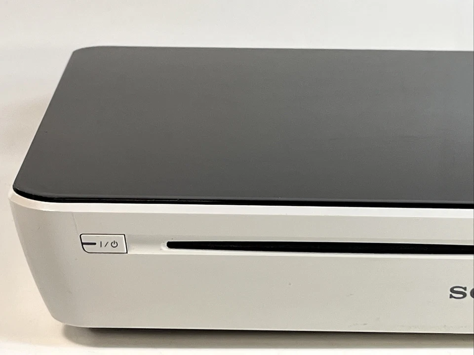 Reproductor de DVD Blu-ray Sony NSZ-GT1 Internet Google TV con control remoto y cable de aire acondicionado probado Foto 3 de 4