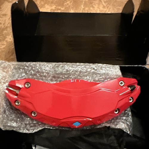 Caliper Covers Set of 4 Compatible with Tesla Model Y Accessories 2020-2024 - Picture 3 of 3