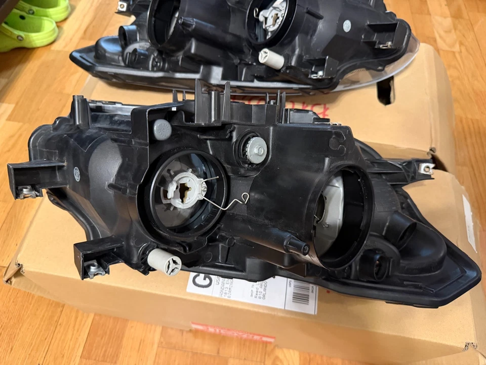 Ambos faros OEM HONDA S2000 AP2 S2k - funcionan perfectamente, para repintar Foto 4 de 4