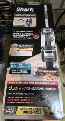 Shark LA555 Rotator Pet Pro Lift-Away ADV Upright Vacuum Odor Neutralizer