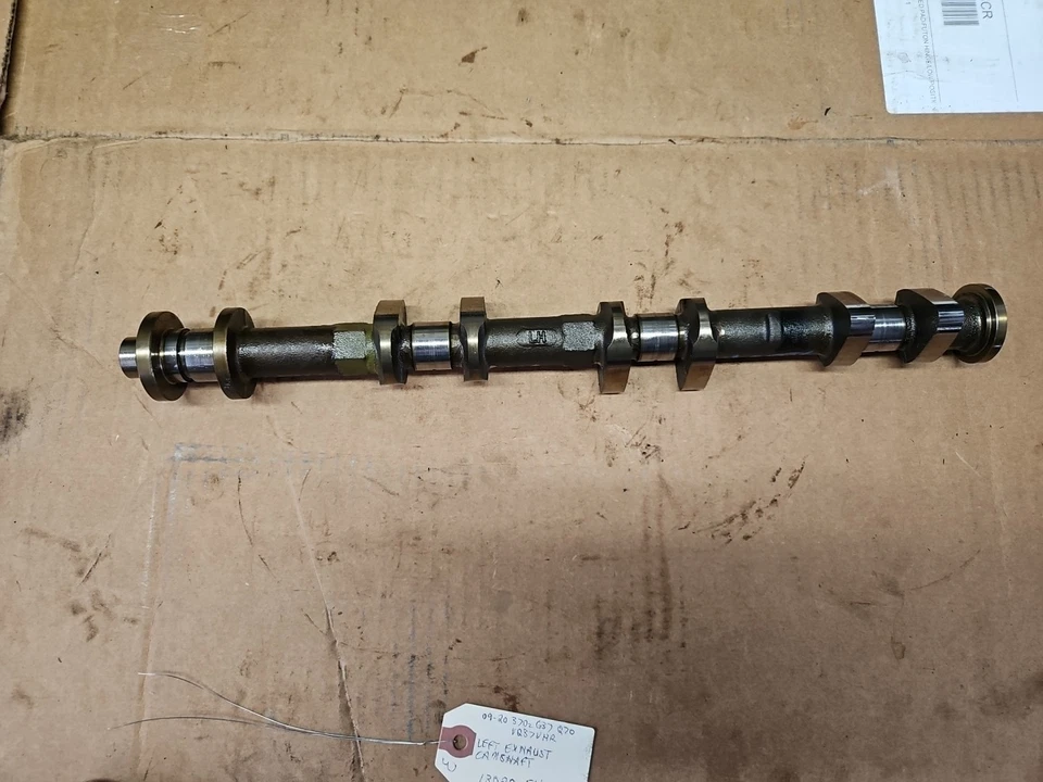 Левый распредвал выхлопной системы 09–20 Nissan 370z Infiniti G37 Q70 VQ37VHR 13020-EY00D - Изображение 2 из 4