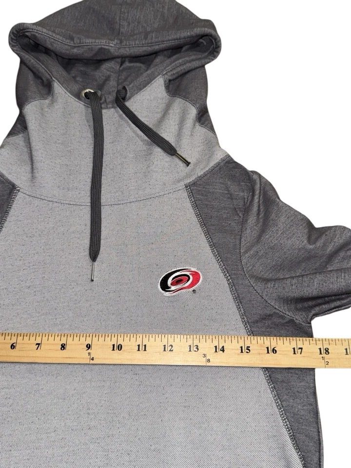 Carolina Hurricanes Sweatshirt Women’s Size Small Hoodie NHL Embroidered Gray - Image 4 of 4