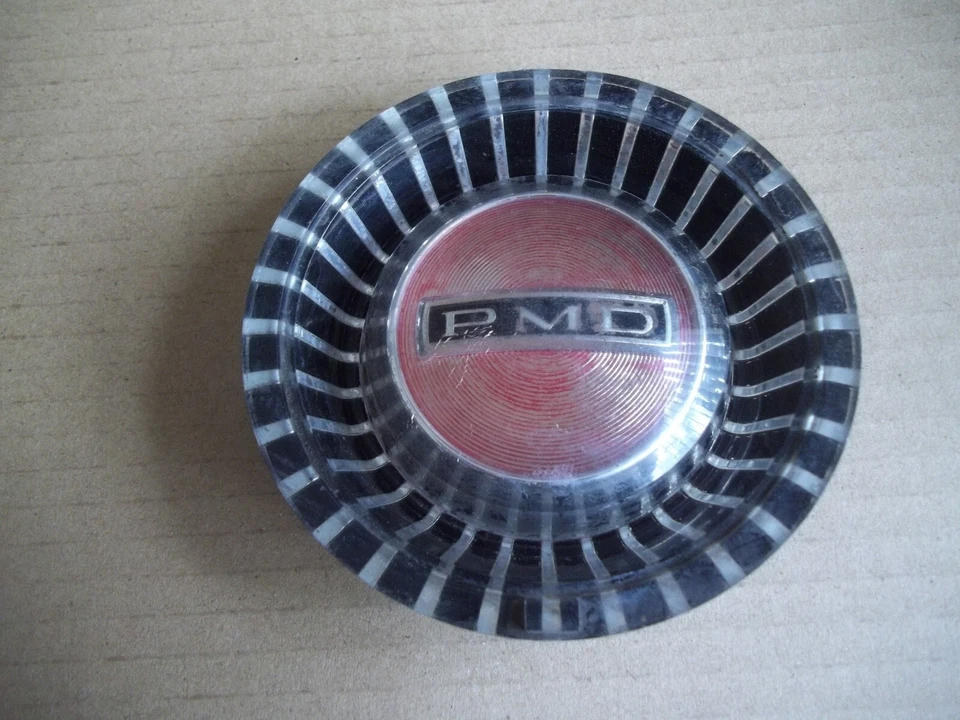 Tapacubos Pontiac Firebird Tempest 65-72 tapacubos emblema central cable 14" Foto 4 de 4