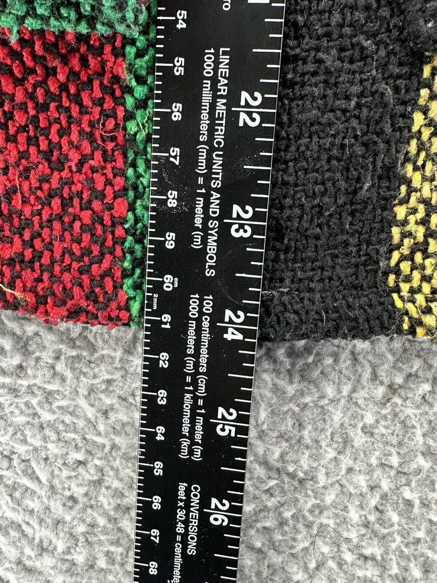 La Malinche Jamaican Red Yellow Green Drug Rug Hoodie Size Medium View 5