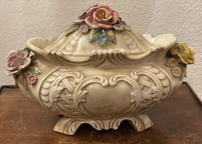Künstlerische Keramik, Vintage Zuppiera Von Bassano. Maße: 37x23 Cm, Höhe 24 Cm