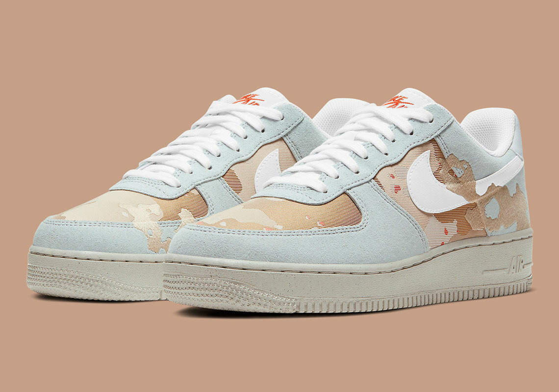 Nike Air Force 1 Low '07 LX Embroidered Desert Camo Size 14 Nike Air Force 1 Low '07 LX Embroidered Desert Camo Size 14
