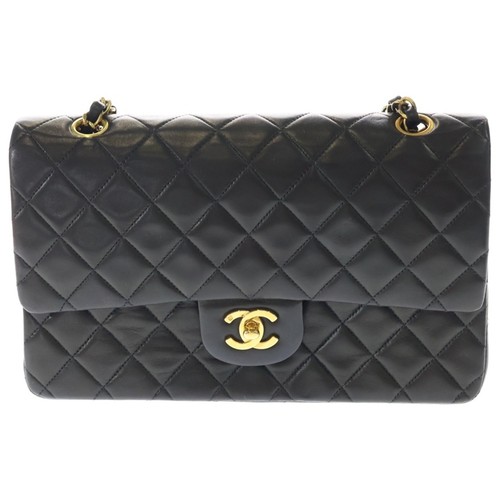 CHANEL Matelasse 25 Lambskin Leather W Flap Chain Shoulder Bag Gold Used 236a21e