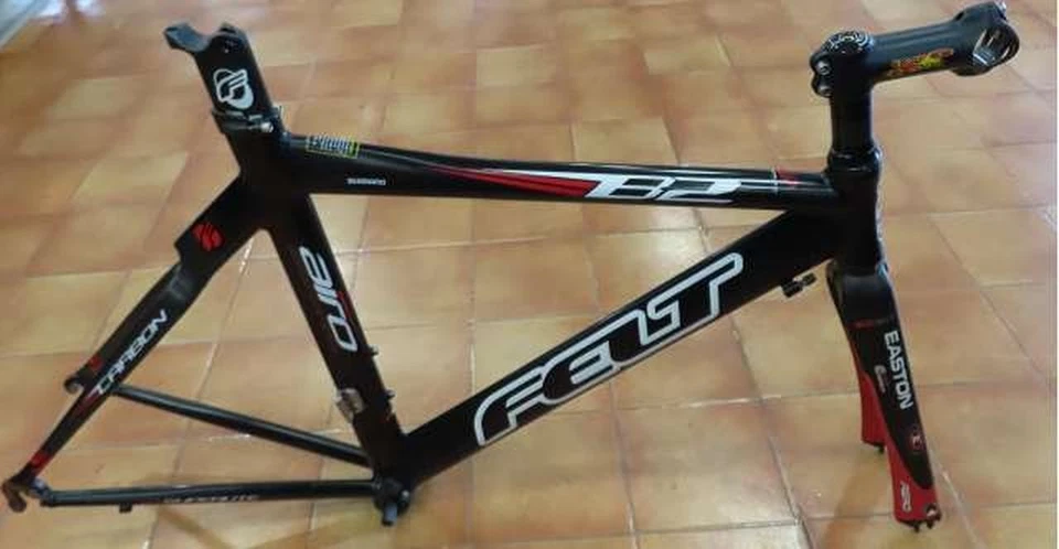 Juego de cuadro de carbono para bicicleta de montaña FELT cuadro negro tamaño 18,8 pulgadas Foto 2 de 4