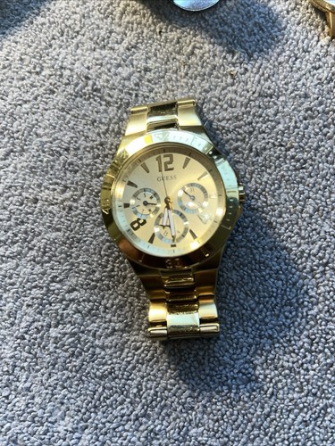 GUESS Women's Active Shine Multi-Function Gold Sport Watch With New Battery NICE - Picture 6 of 11