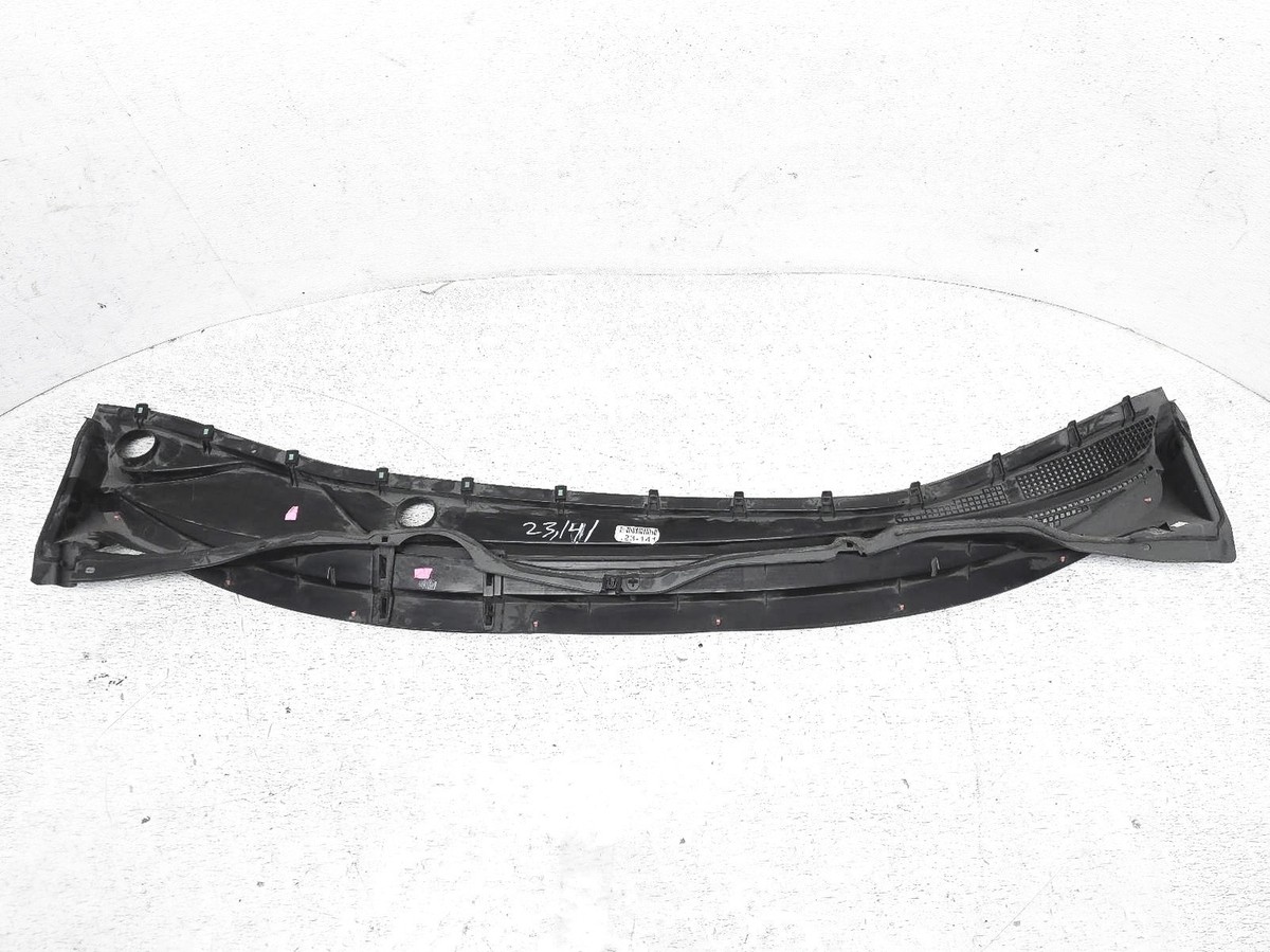 2020-2022 Nissan Versa Front Cowl Molding Windshield Cover - 66862