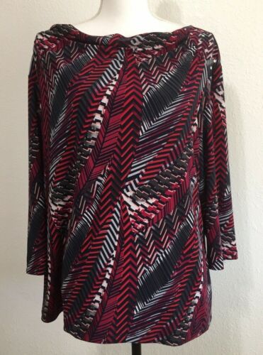 Women's, Christopher & Banks, XL Red, Black and white print top - 第 1/7 張圖片