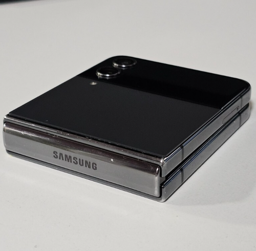 Samsung Galaxy Z Flip4 Graphite 128GB + 8GB RAM (Unlocked) - Good condition! - Afbeelding 14 van 15